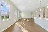 204 Isleview Place - Photo 14