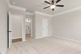 652 Columbus Circle - Photo 14