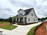 104 Benjamin Boulevard - Photo 3