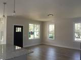 504 Greenlea Street - Photo 3