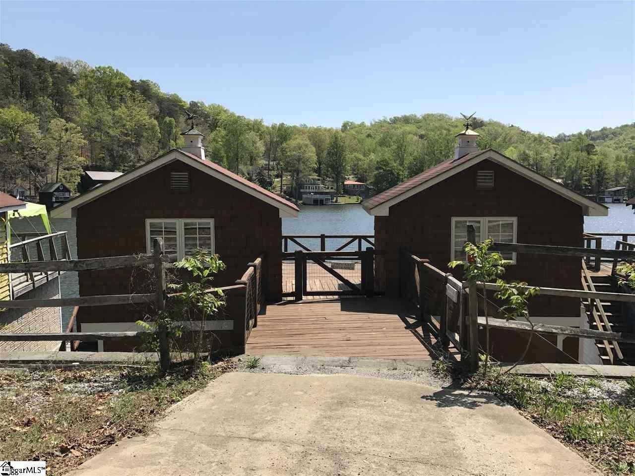 1660 Lakeshore Drive - Photo 1