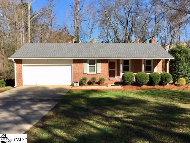 205 Hickory Lane - Photo 1