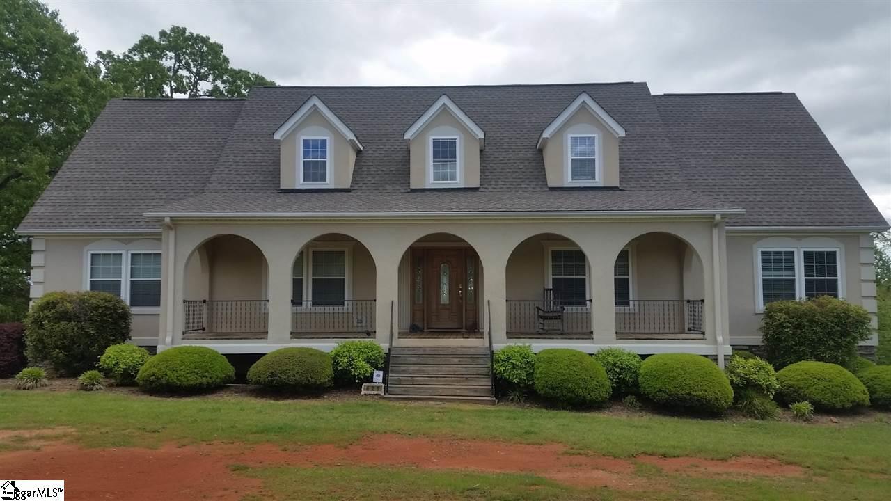 621 Heartland Court - Photo 1