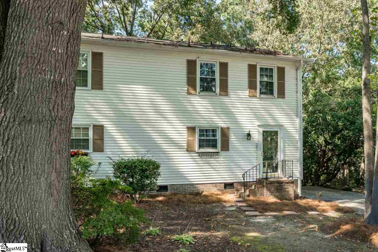 111 Village Court - Photo 1