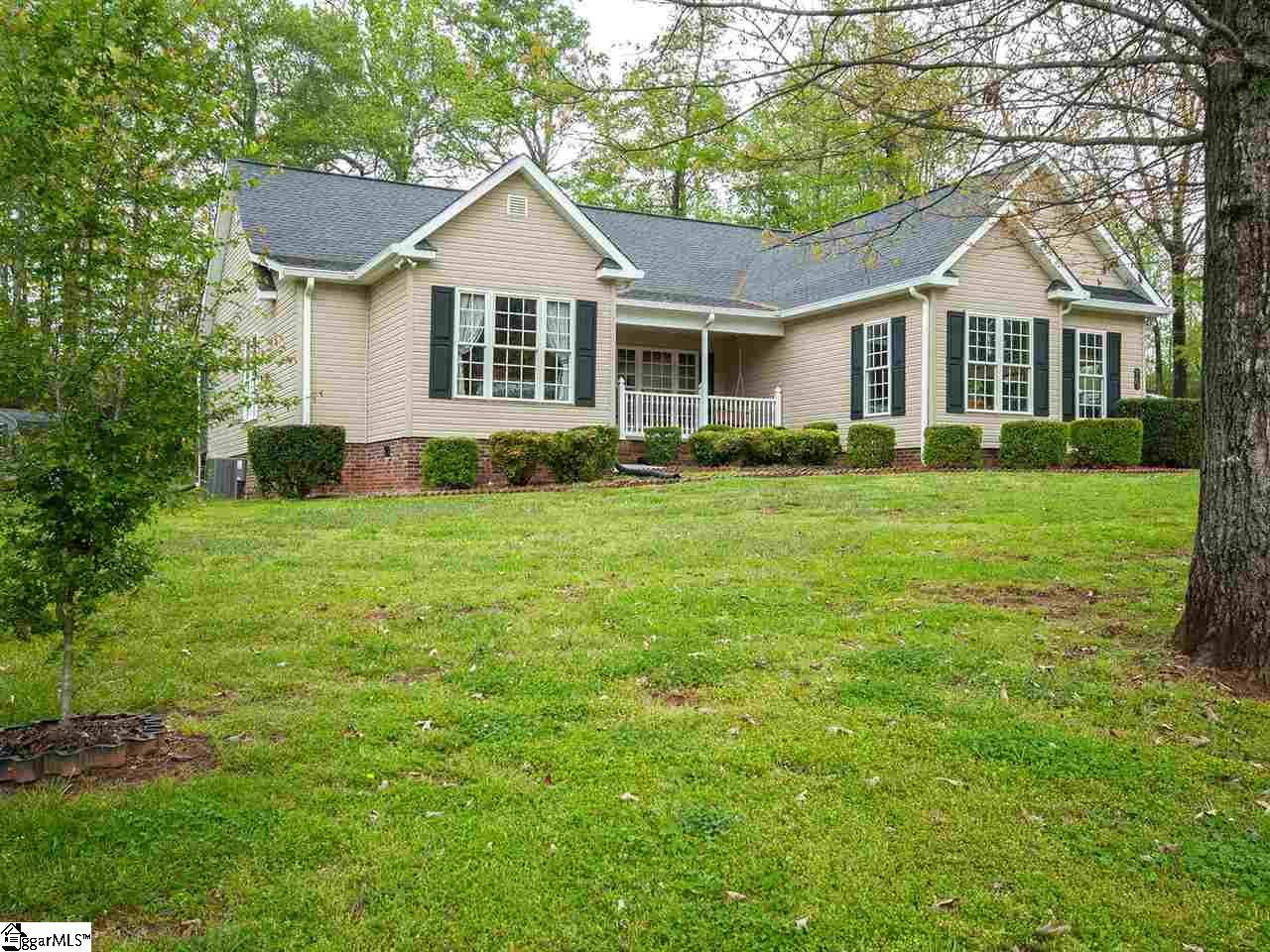 1127 Hamlin Road - Photo 1