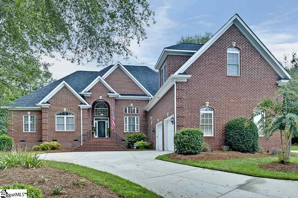 220 Whitworth Way - Photo 1