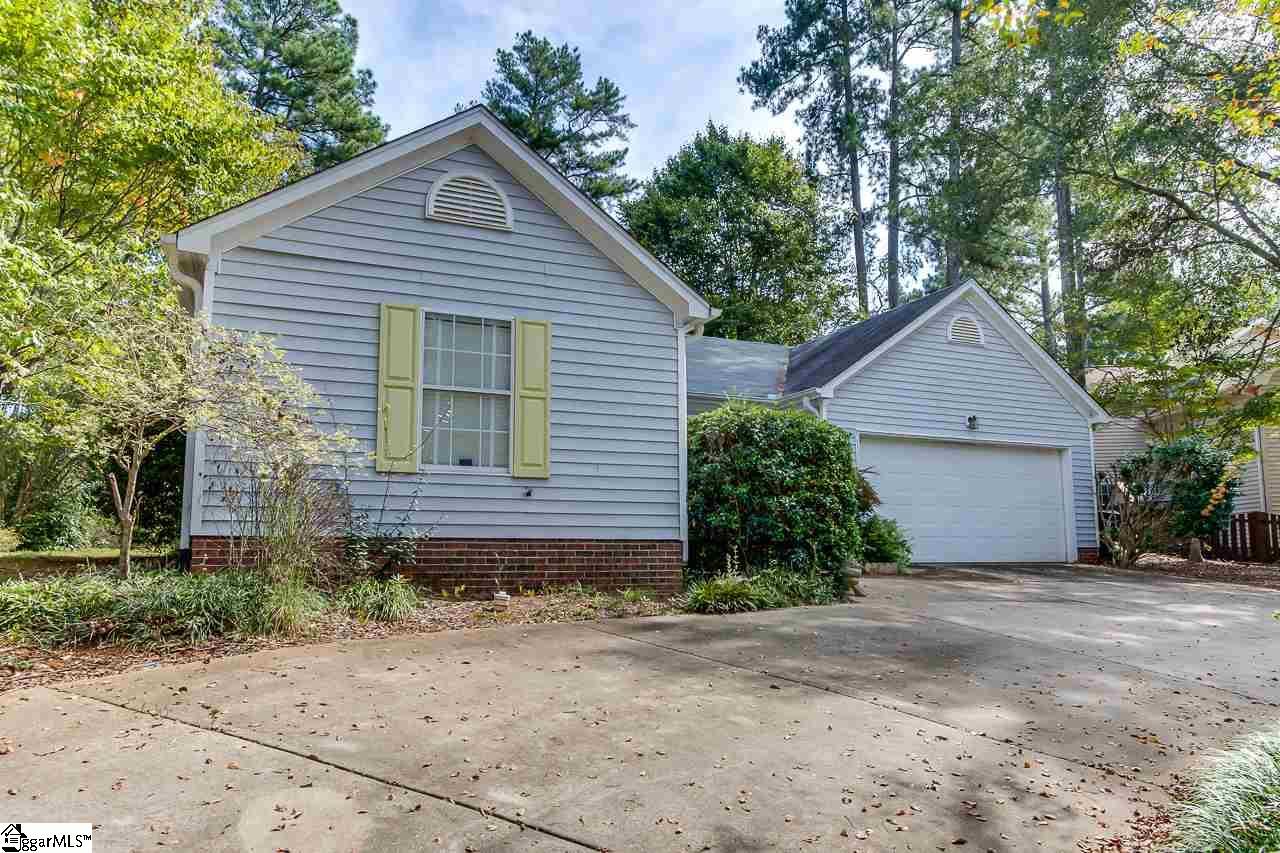 102 Loden Court - Photo 1