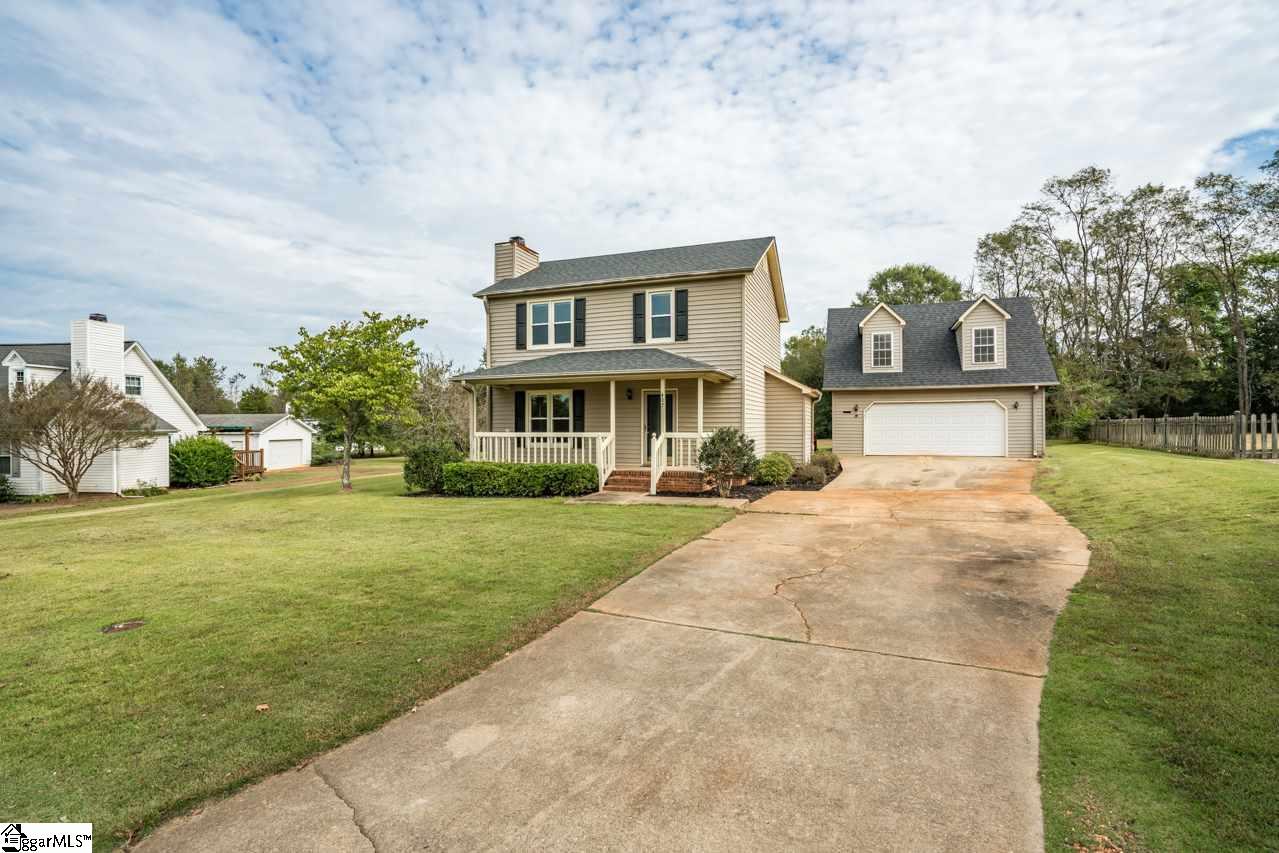 407 Laurel Tree Lane - Photo 1