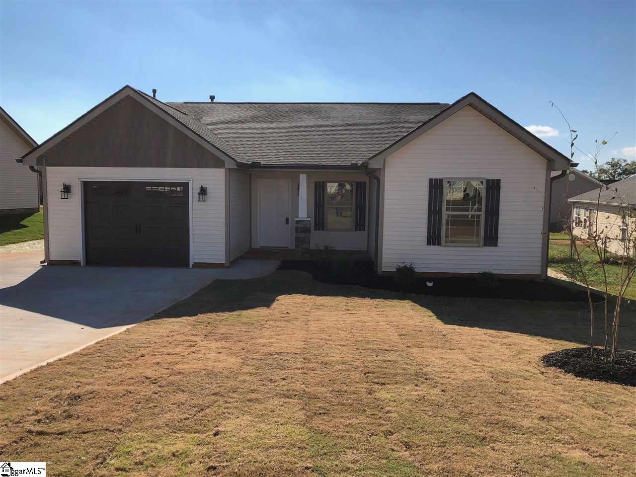 114 Veranda Circle - Photo 1