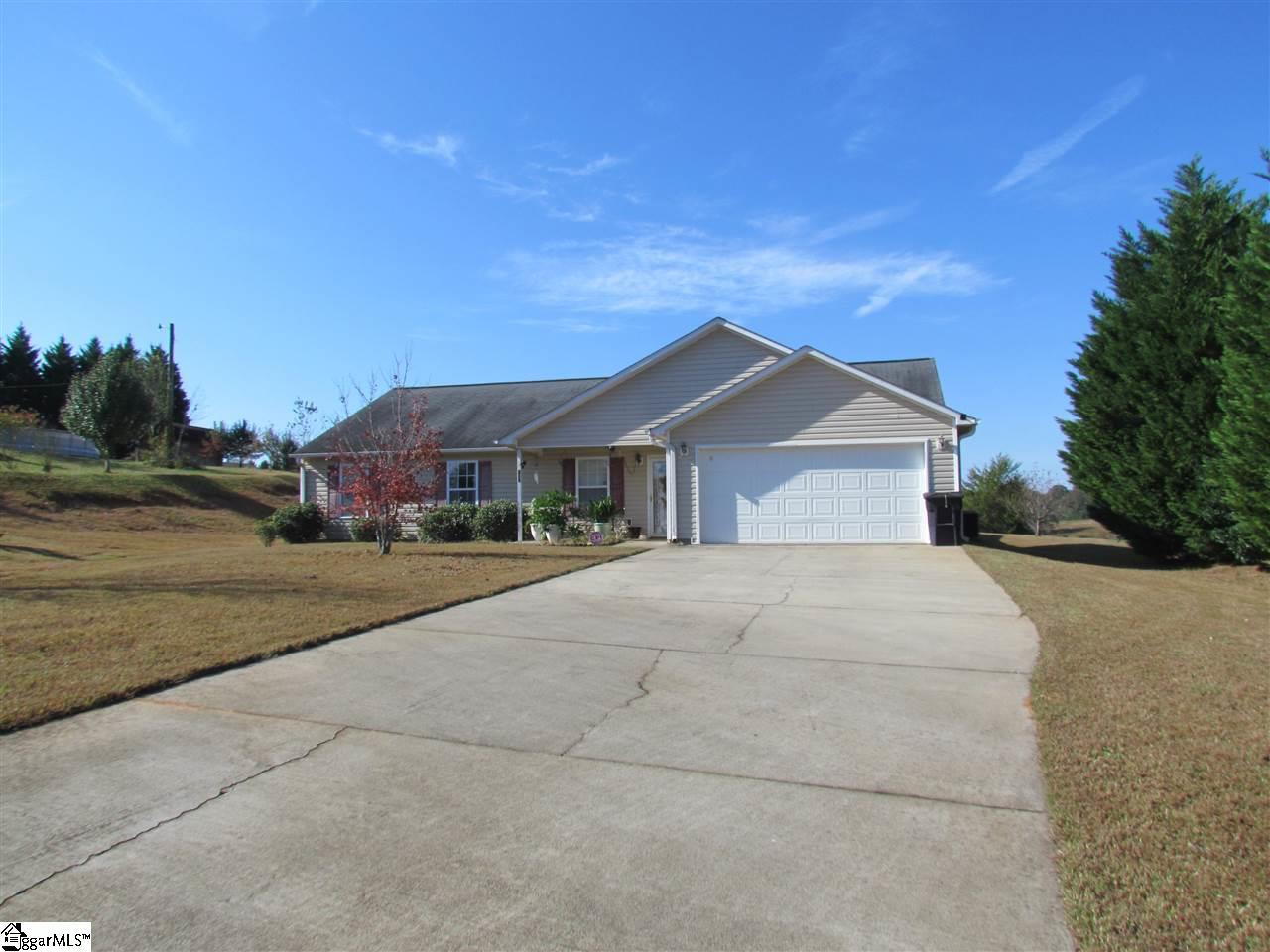 107 Sterling Bridge Road - Photo 1