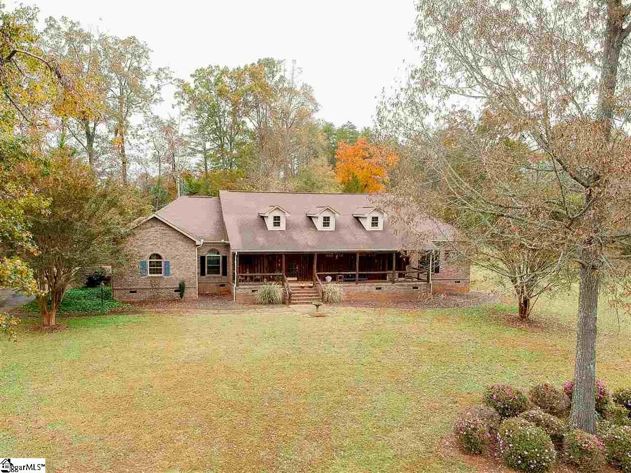 270 Vinland Court - Photo 1