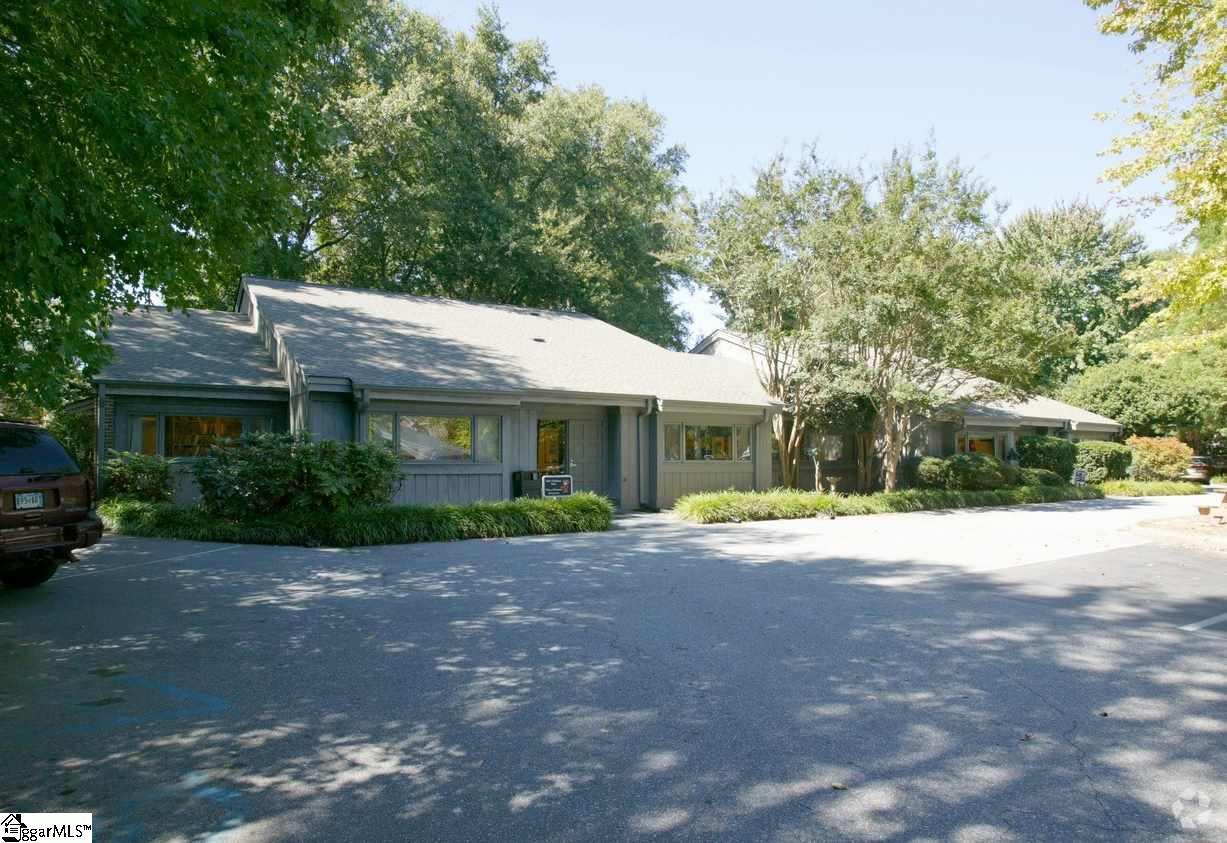 30-32 Memorial Medical Drive - Photo 1