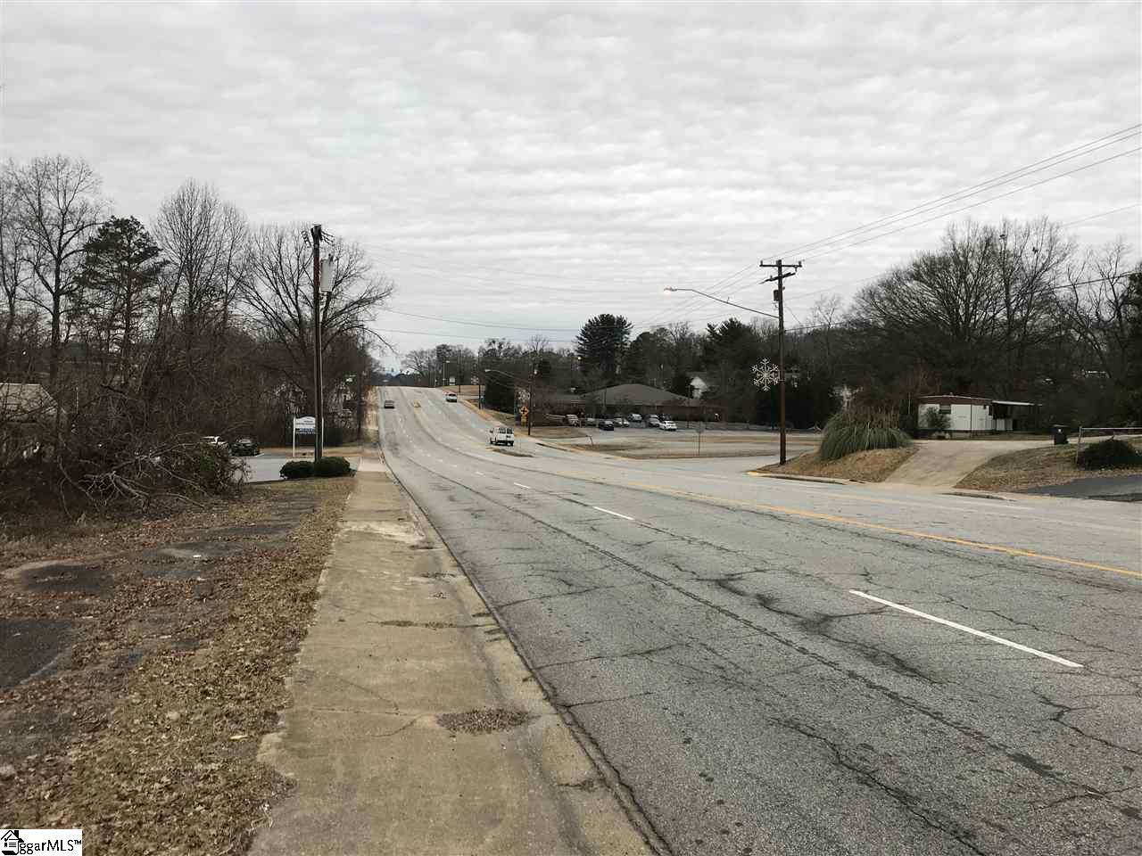 12111 Asheville Highway - Photo 1