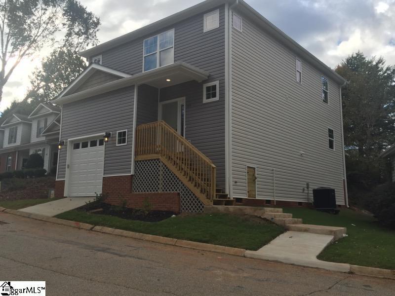 55 Huntress Drive - Photo 1