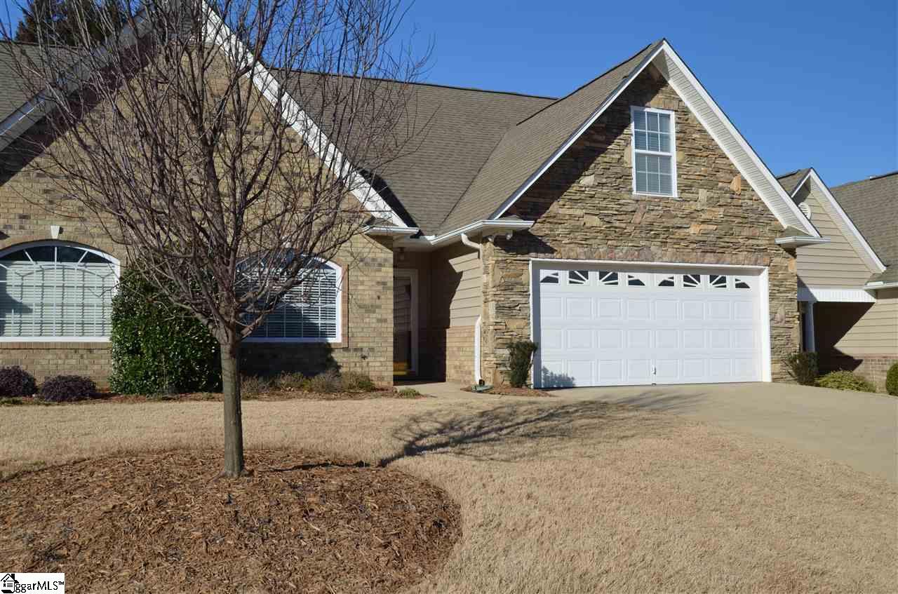 111 Pelham Springs Place - Photo 1