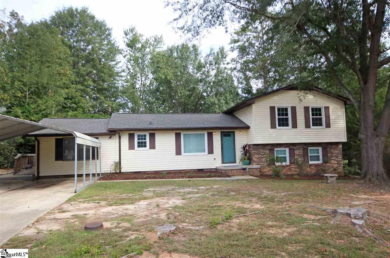 413 Cheyenne Drive - Photo 1