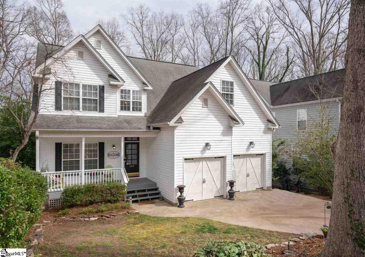 220 Augusta Place - Photo 1