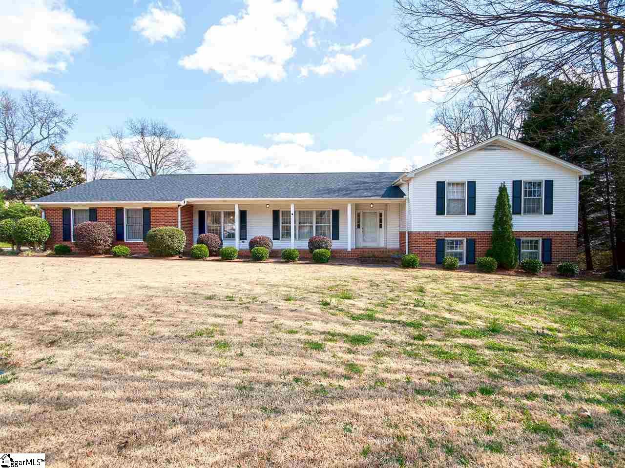 102 Silver Pine Court - Photo 1