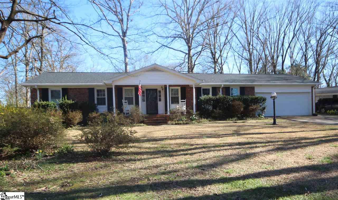 203 Dellrose Circle - Photo 1
