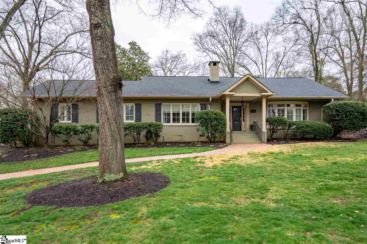 227 Mcdaniel Avenue - Photo 1