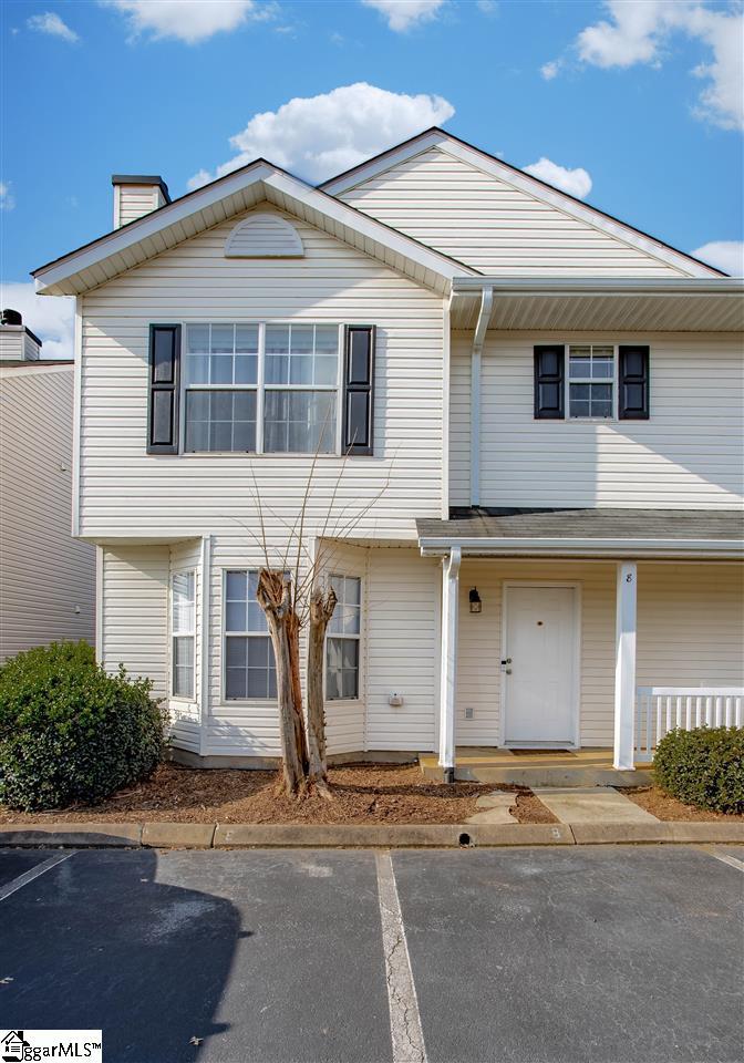 8 Hayfield Lane - Photo 1