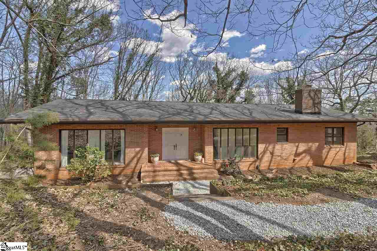 17 Woodhaven Drive - Photo 1