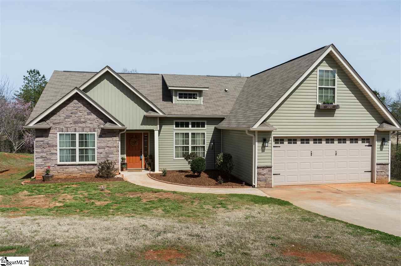 473 Abberly Lane - Photo 1