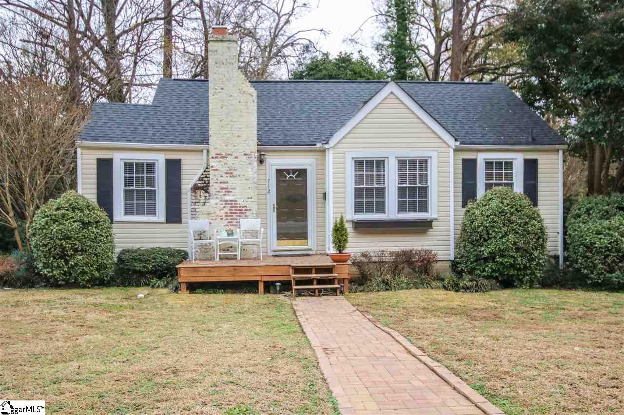 712 Bennett Street - Photo 1