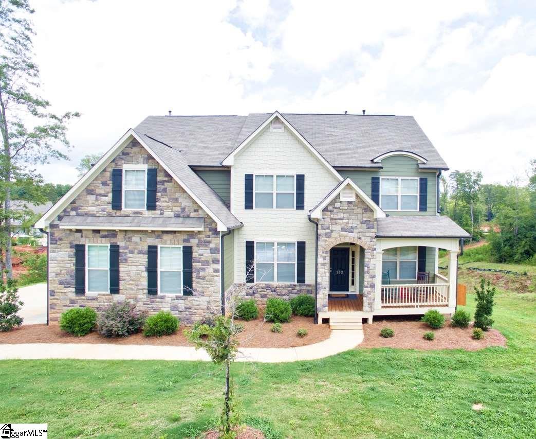 192 Sapphire Pointe Drive - Photo 1
