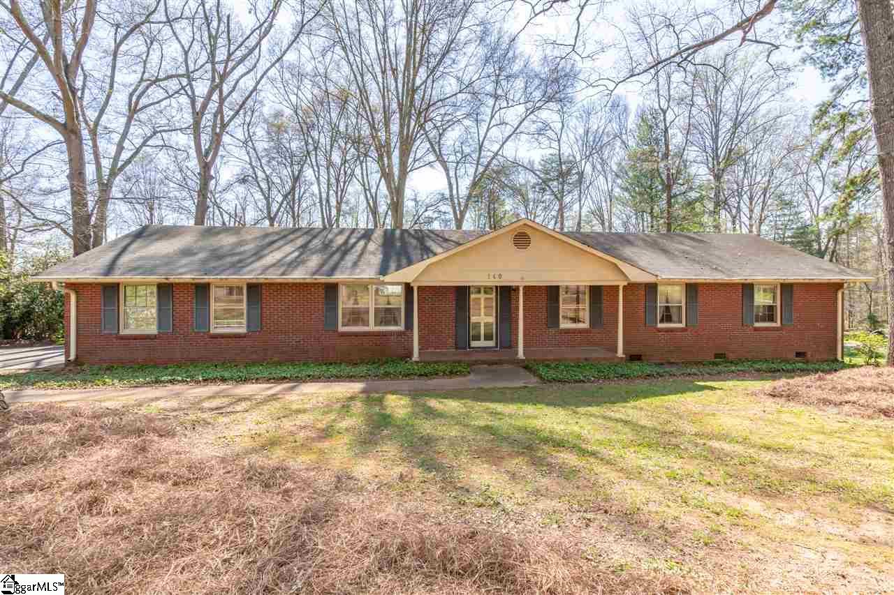 140 Overdale Road - Photo 1
