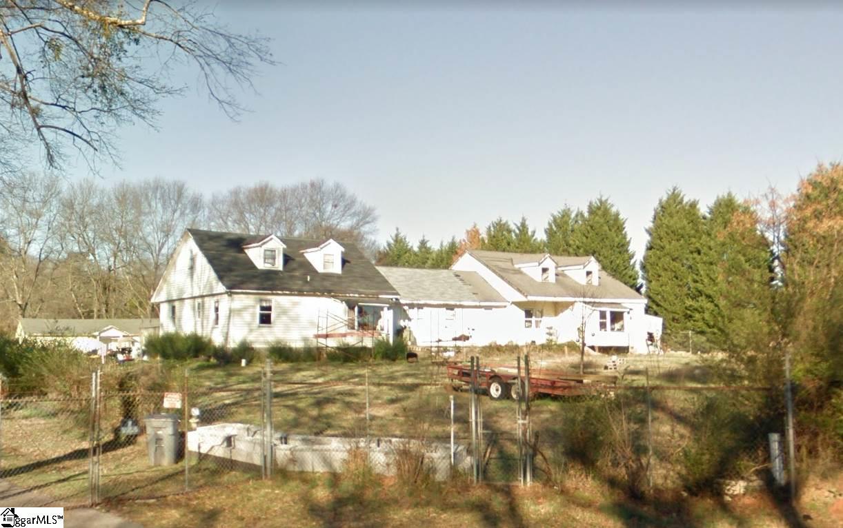 1218 Fork Shoals Road - Photo 1