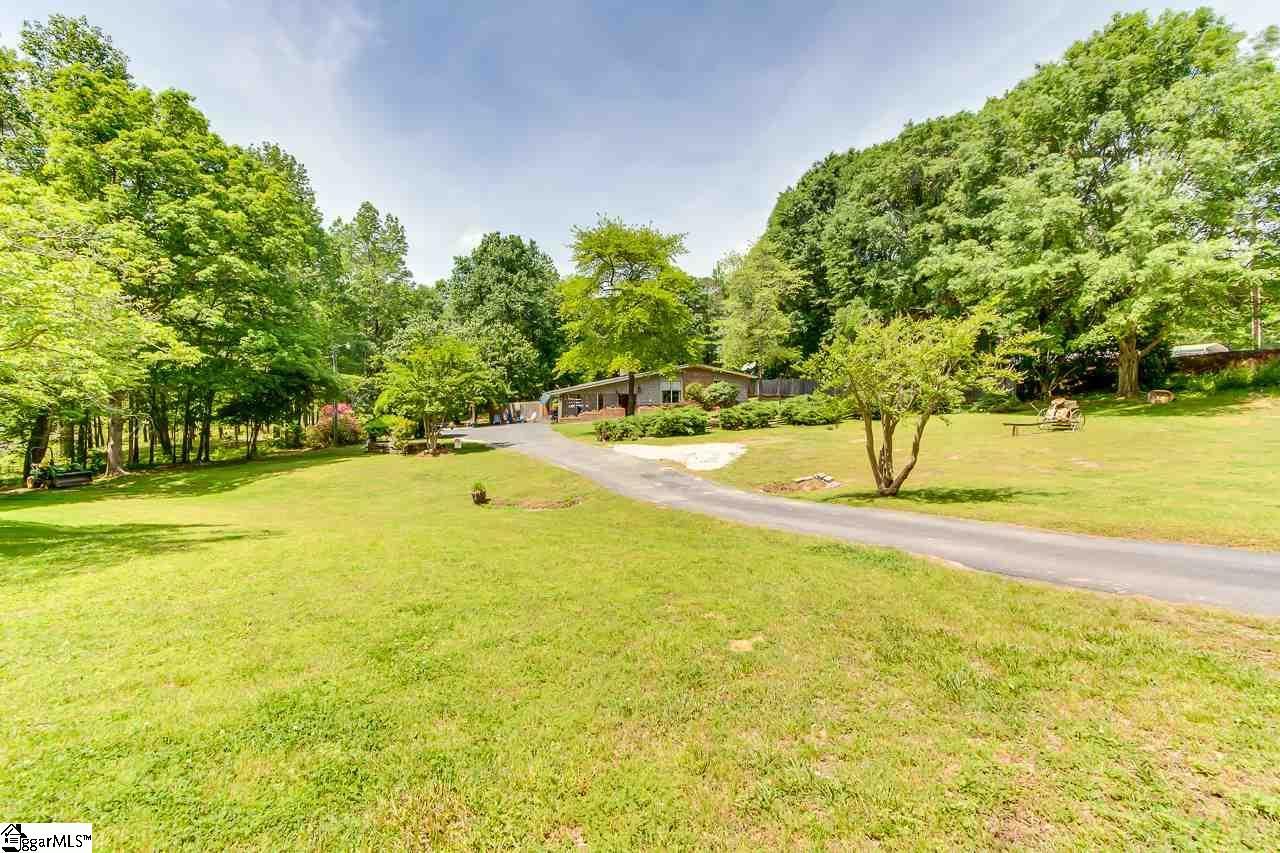 175 Lee Vaughn Road - Photo 1