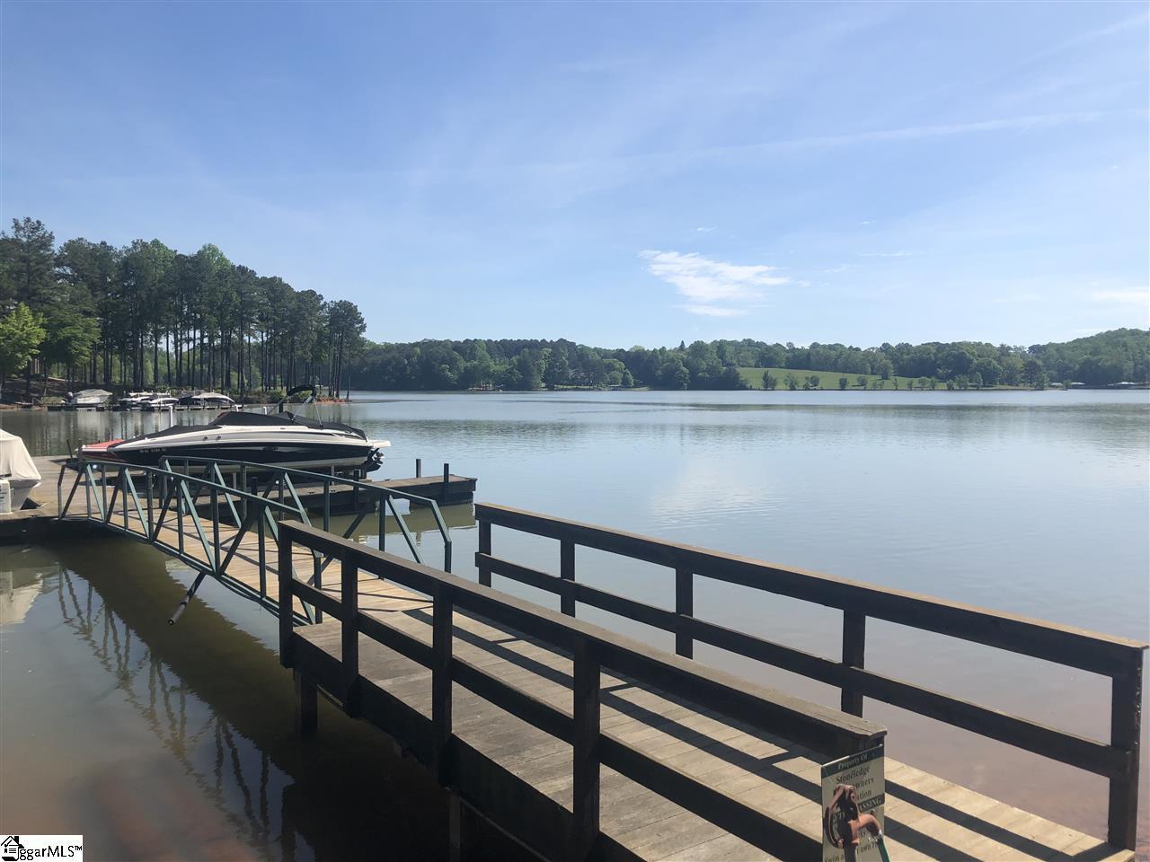 414 Sunset Point Drive - Photo 1