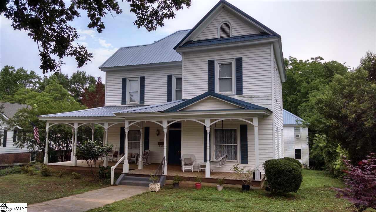 1205 Main Street - Photo 1