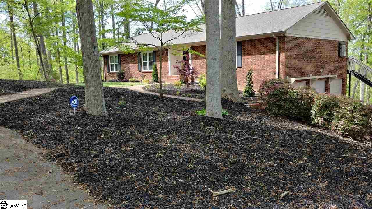 122 Vista Drive - Photo 1