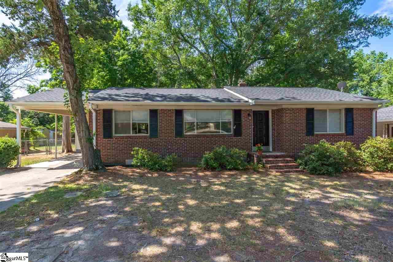 8 Forestdale Drive - Photo 1