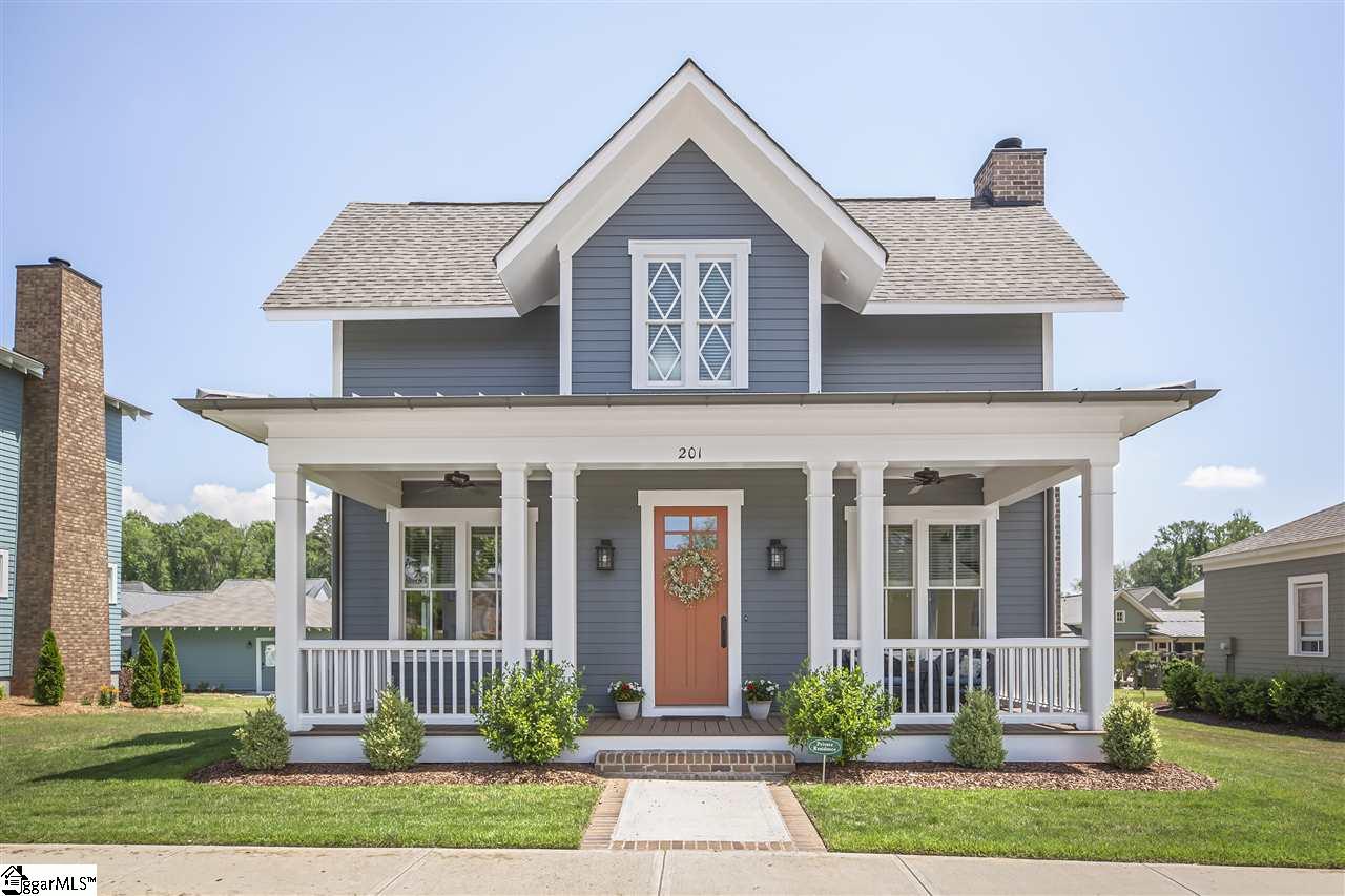 201 Sikes Avenue - Photo 1
