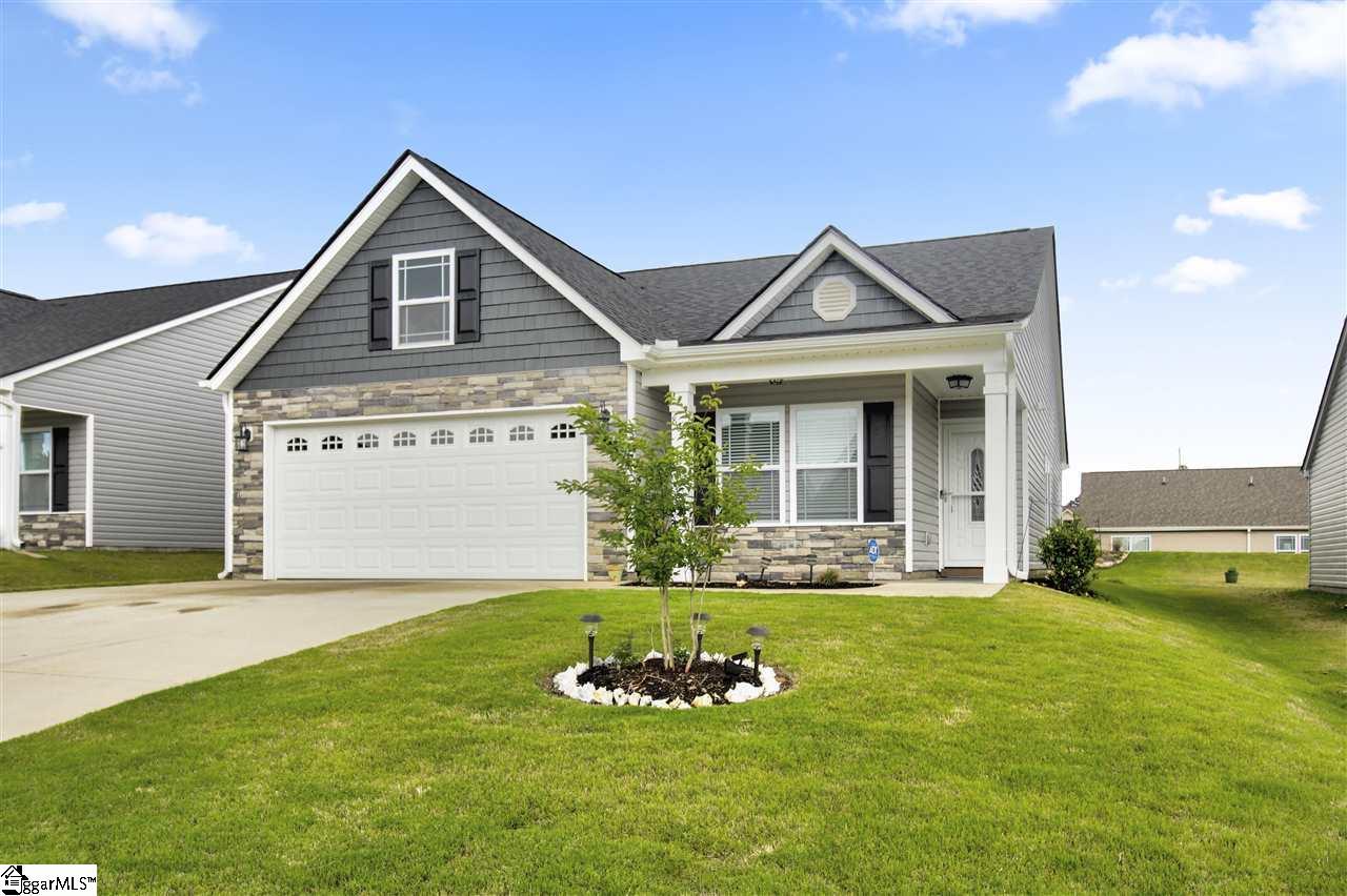 808 John Thomas Way - Photo 1