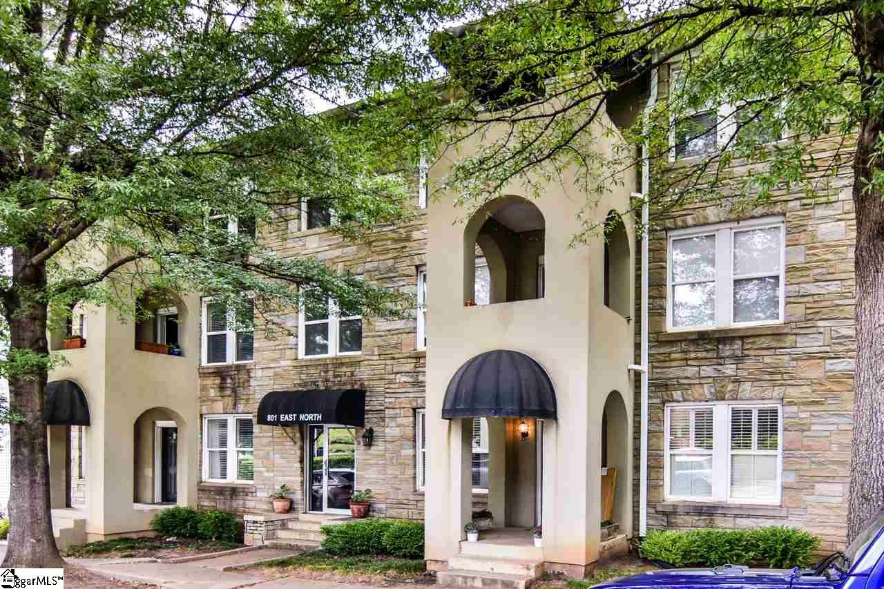 801 E North Street - Photo 1