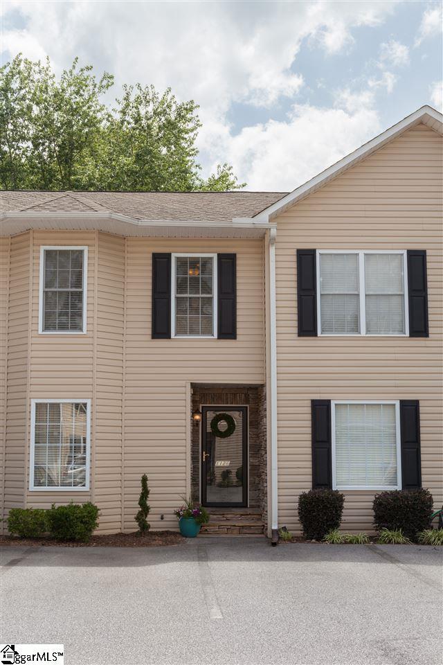 1126 Lee Road - Photo 1