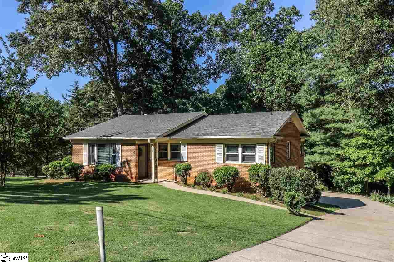 4 Sylvania Drive - Photo 1