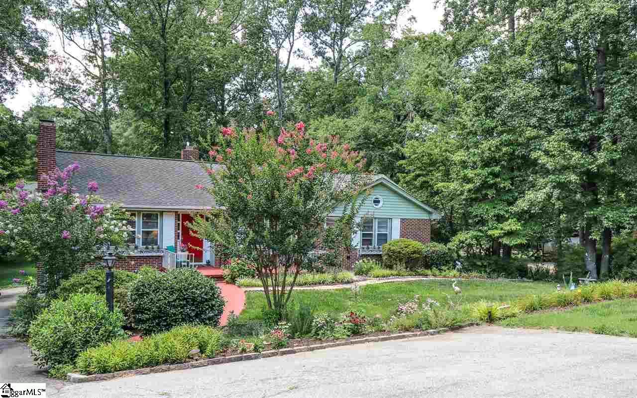 6 Berryhill Road - Photo 1