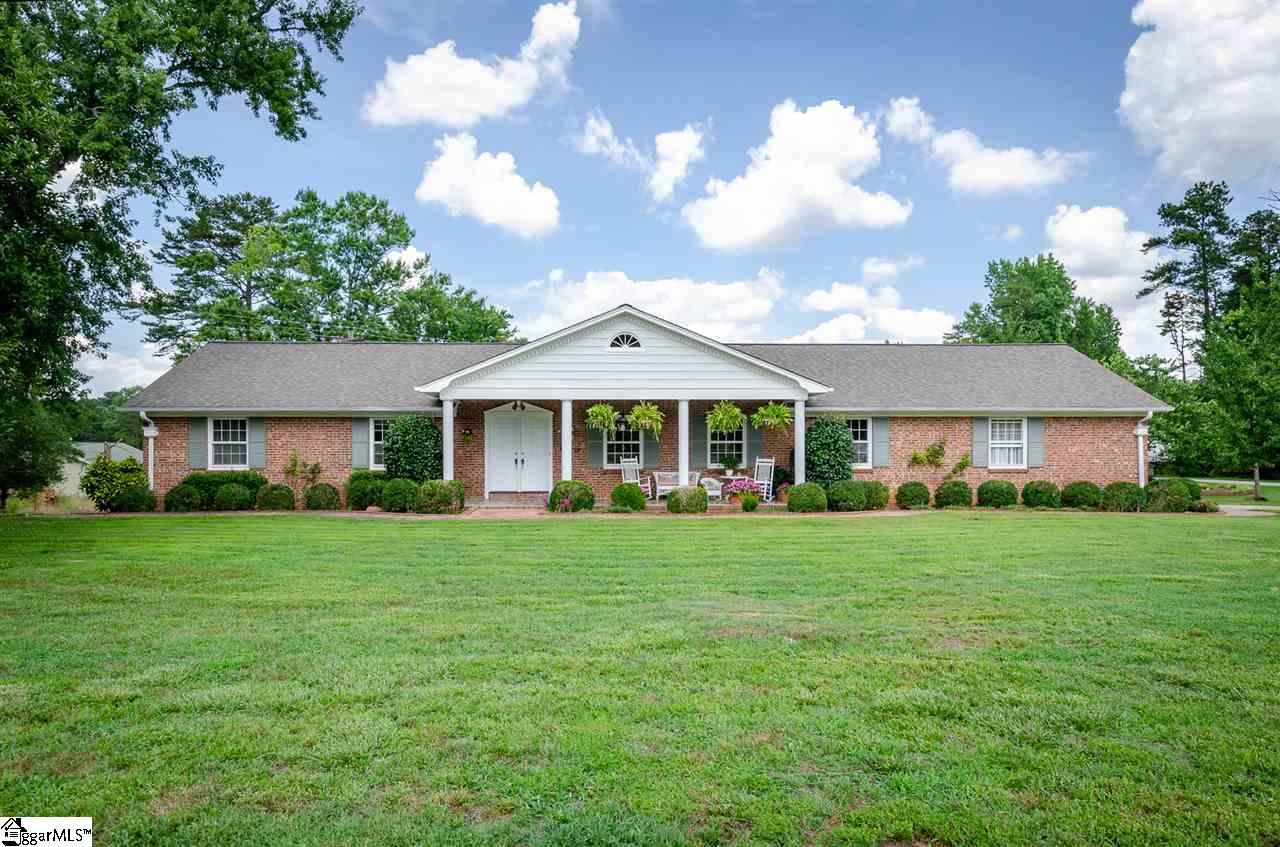 629 Elljean Road - Photo 1