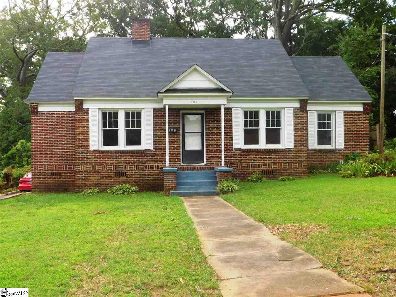 207 Irby Avenue - Photo 1