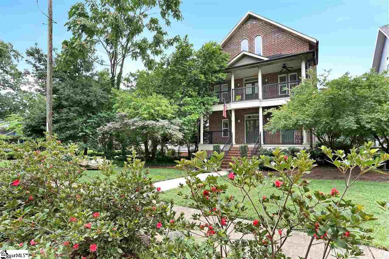 204 Park Avenue - Photo 1