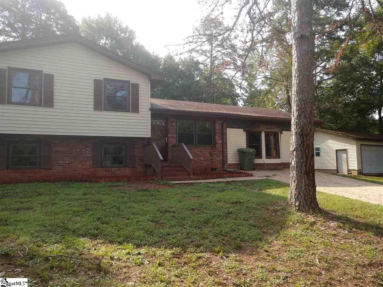 222 Brooklawn Drive - Photo 1