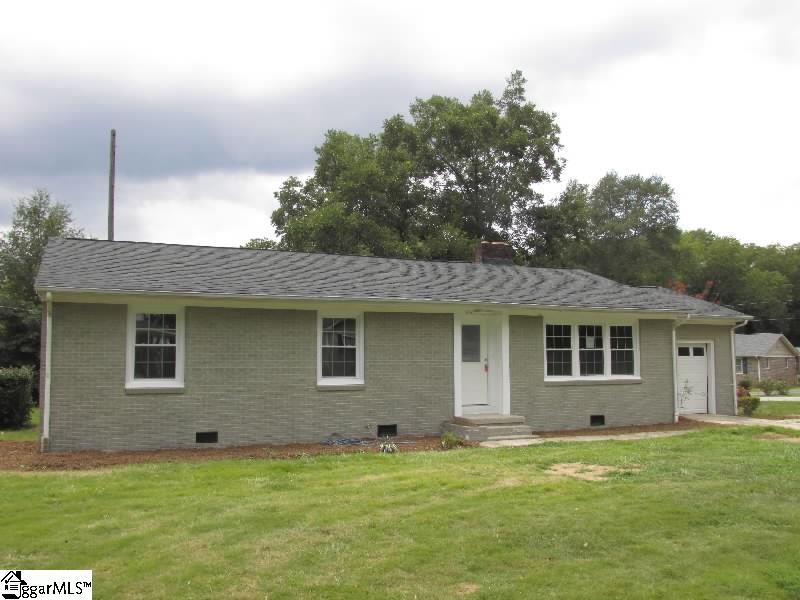 100 Dagnall Circle - Photo 1