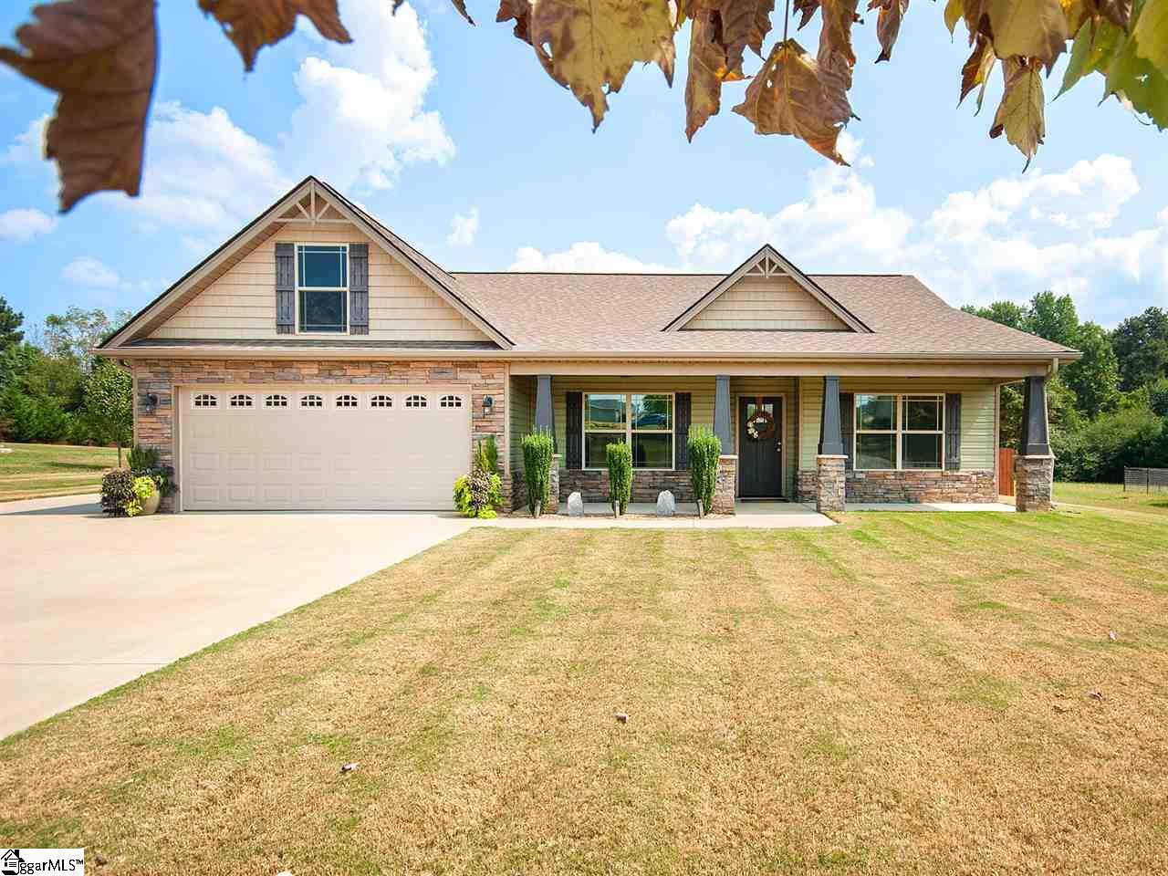 313 Granny Doris Boulevard - Photo 1