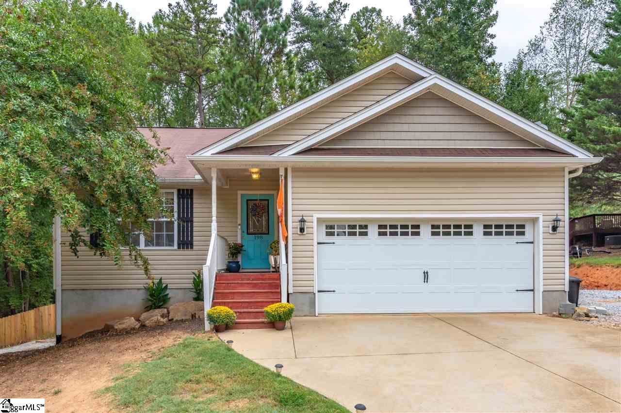 198 Longview Terrace - Photo 1