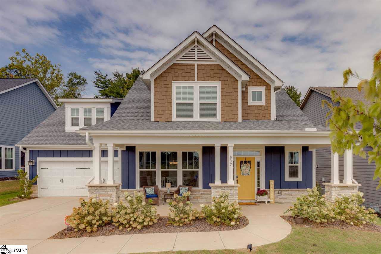 837 Sterling Drive - Photo 1
